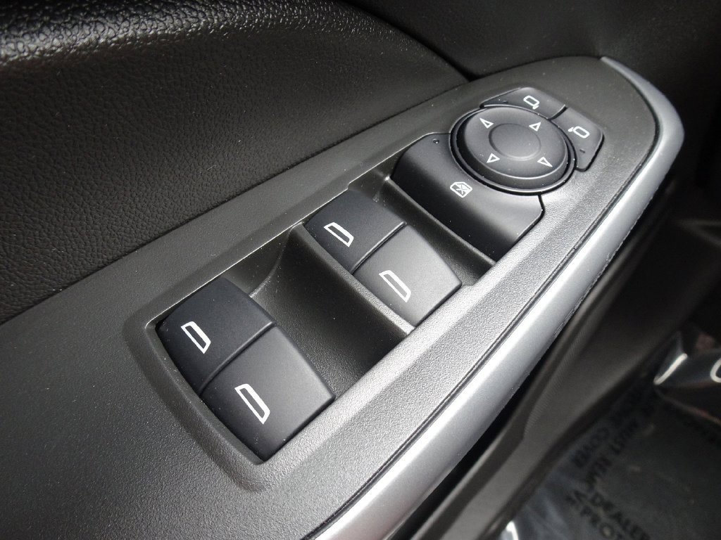 Used 2024 Chevrolet Trax RS w/ Driver Confidence Package FWD image 23