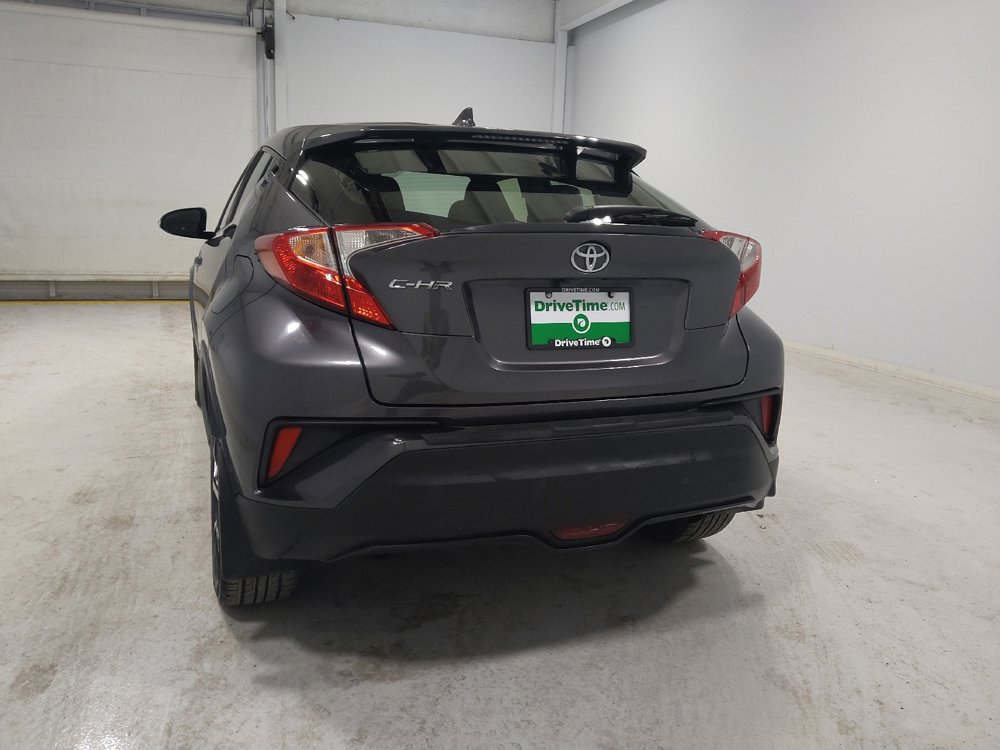 Used 2018 Toyota C-HR XLE image 6