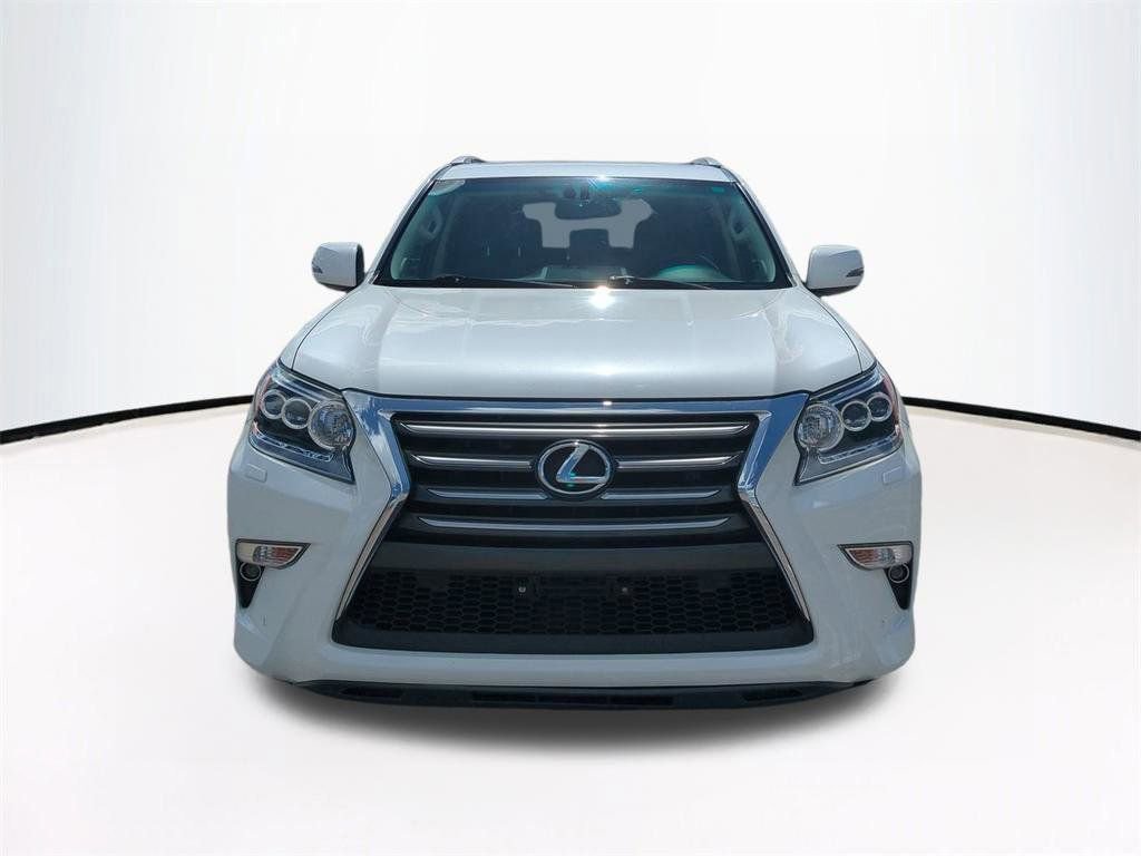 Used 2019 Lexus GX 460 Premium image 3