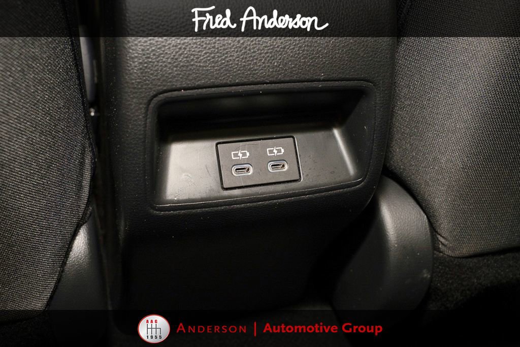 Used 2025 Toyota Corolla LE FWD image 7