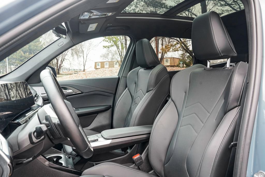 Used 2024 BMW X1 xDrive28i w/ Premium Package image 16