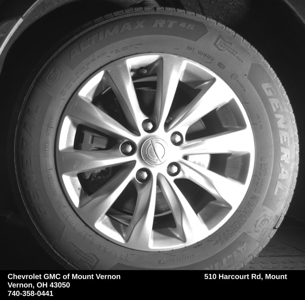 Used 2018 Chrysler Pacifica Touring-L Plus FWD image 11