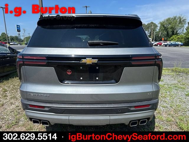 Used 2024 Chevrolet Traverse LT FWD image 5
