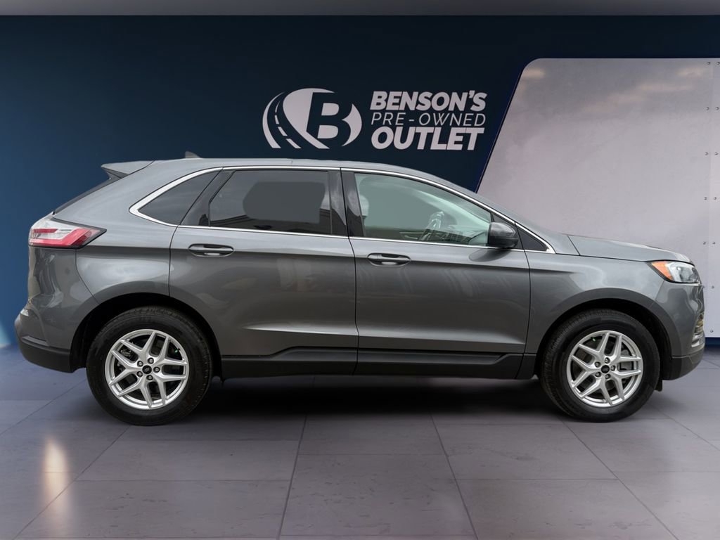 Used 2024 Ford Edge SEL image 6