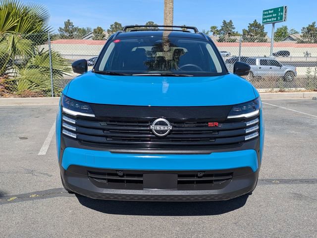 Certified 2025 Nissan Kicks SR FWD image 5