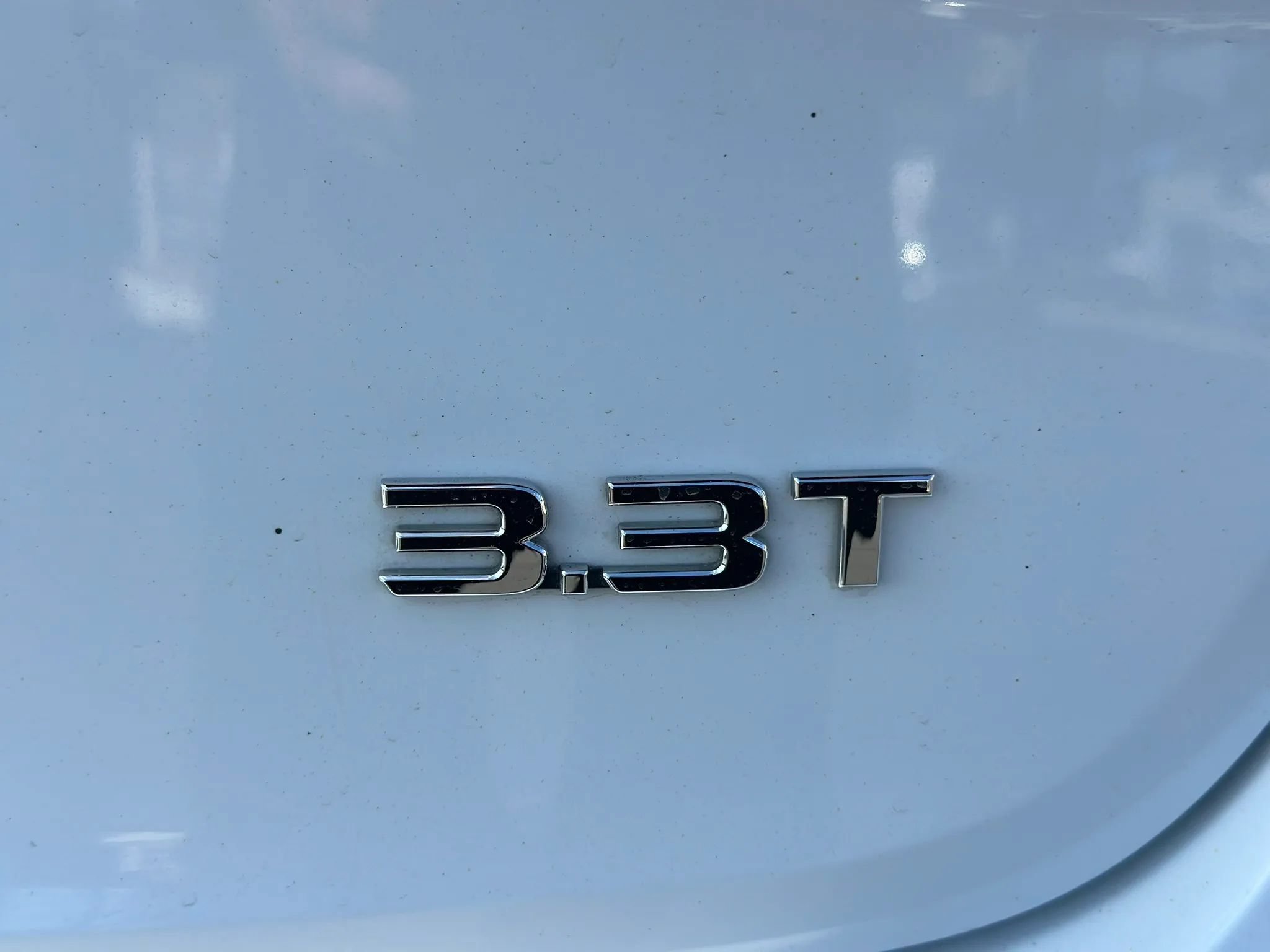 Used 2018 Genesis G80 3.3T Sport RWD image 13