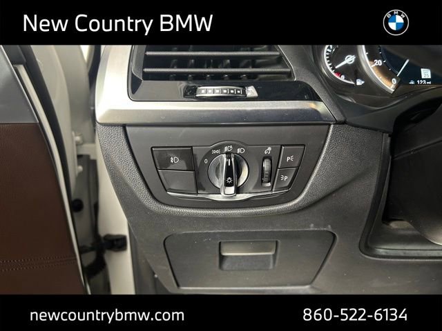 Used 2019 BMW X3 xDrive30i w/ M Sport Package 2 AWD/4WD image 13