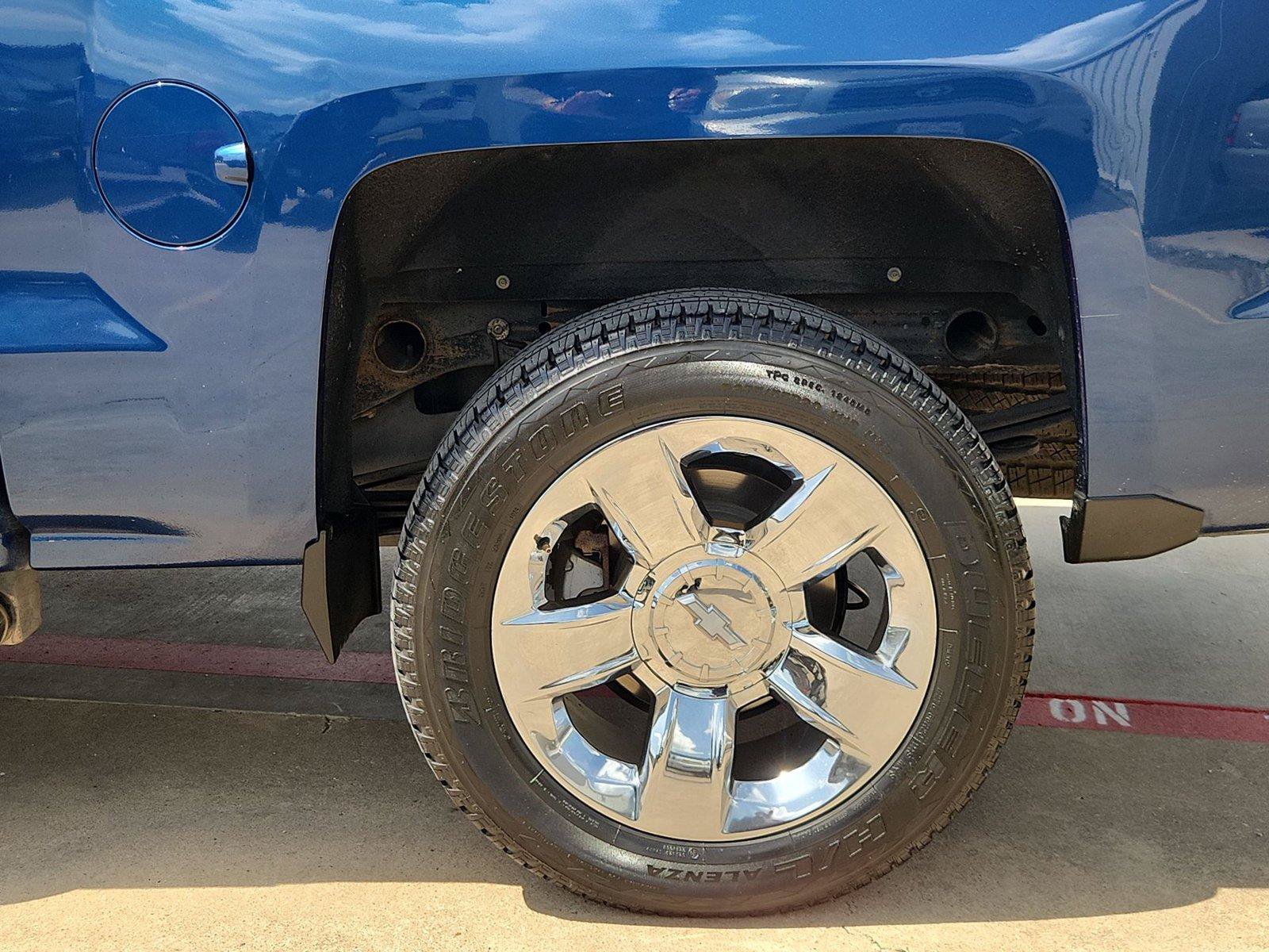 Used 2015 Chevrolet Silverado 1500 LT w/ Texas Edition, 1LT Trim RWD image 29