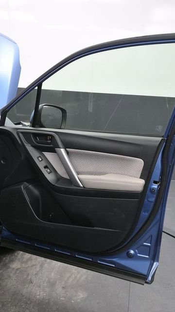 Used 2018 Subaru Forester 2.5i Premium image 9
