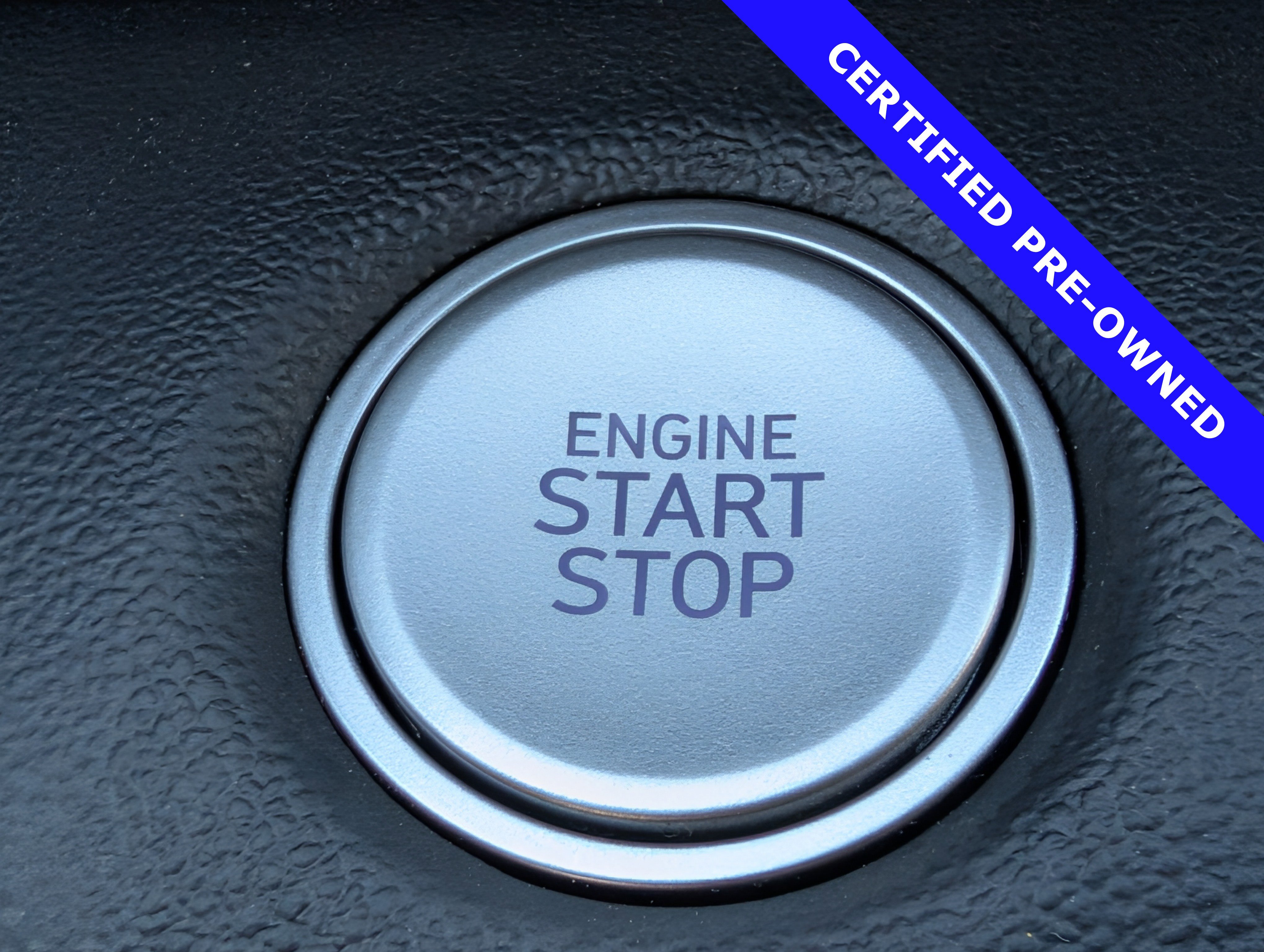 Used 2023 Hyundai Elantra SEL image 31