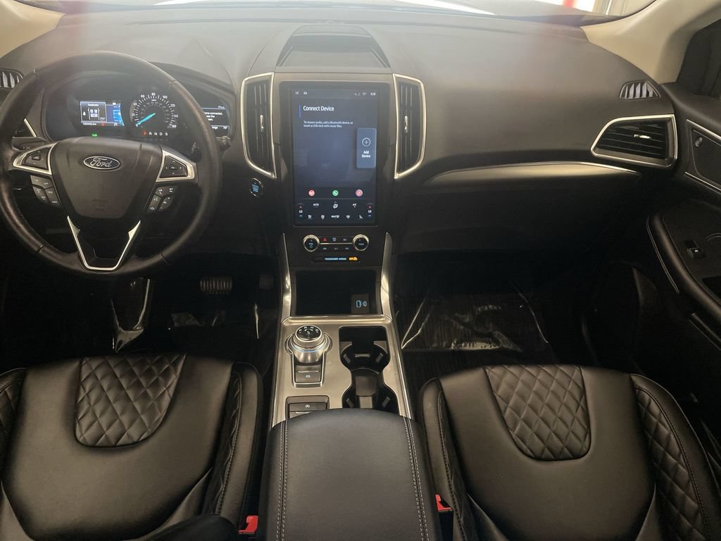 Used 2023 Ford Edge Titanium AWD/4WD image 13