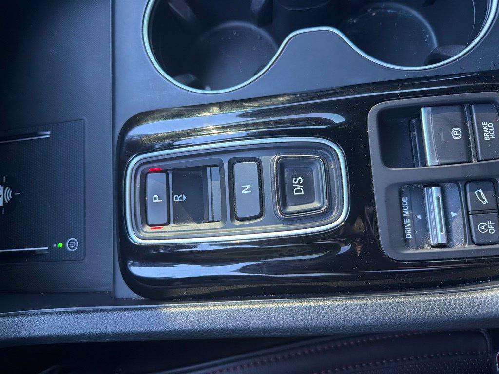 Used 2025 Honda Pilot Black Edition image 6
