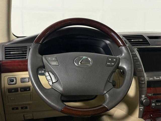 Used 2008 Lexus LS 460 RWD image 28