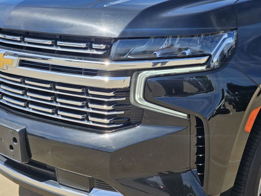 Used 2024 Chevrolet Tahoe Premier AWD/4WD image 12