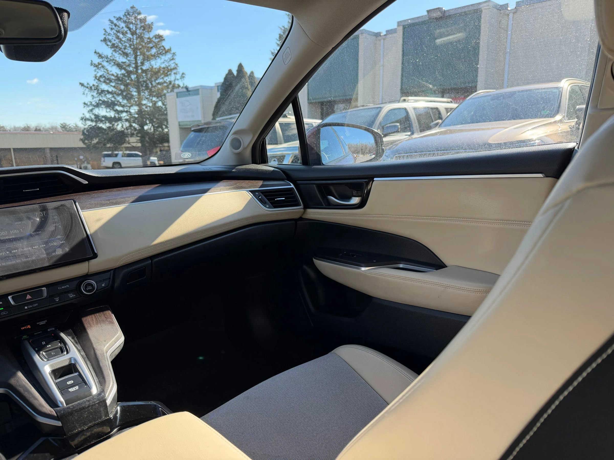 Used 2018 Honda Clarity Plug-In Hybrid image 19