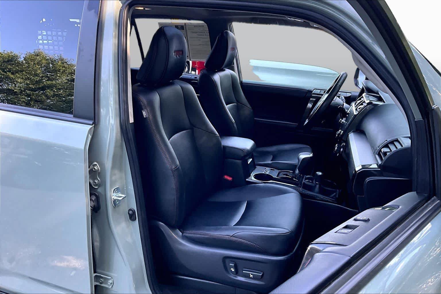 Used 2021 Toyota 4Runner TRD Pro AWD/4WD image 9