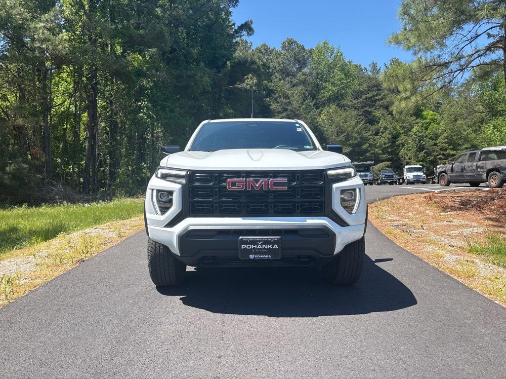 Used 2024 GMC Canyon Elevation w/ Trailering Package AWD/4WD image 4