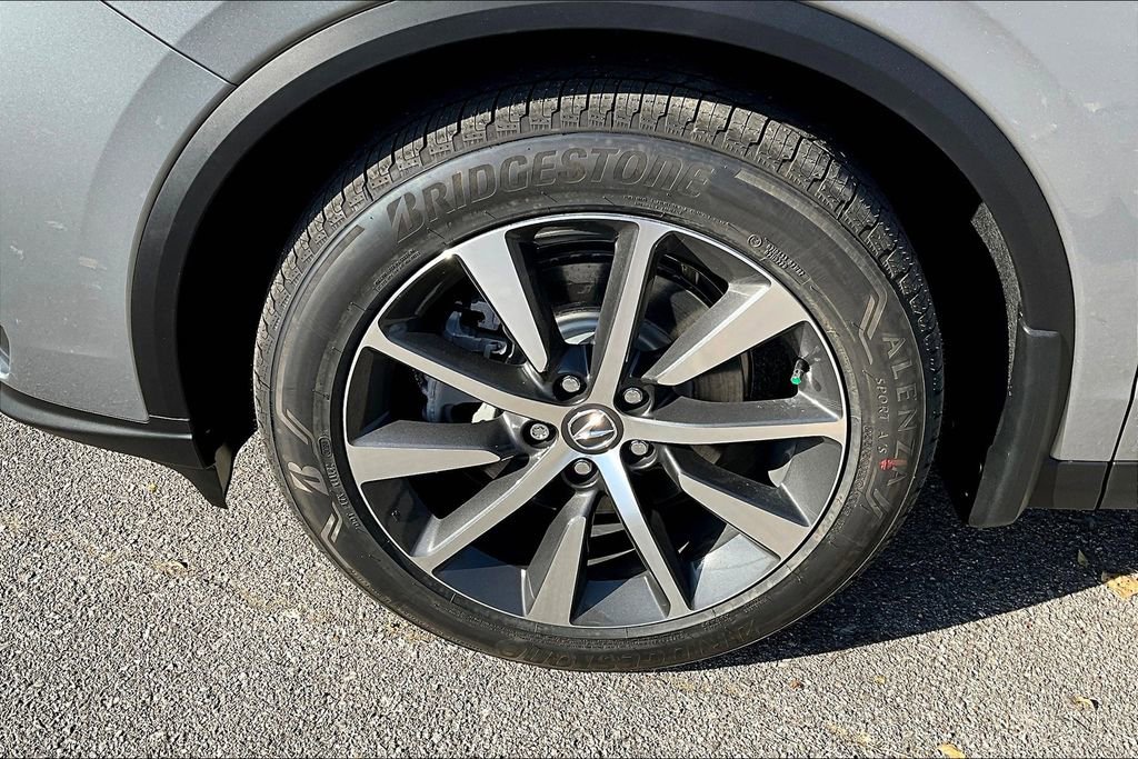 New 2025 Acura MDX w/ Technology Package image 28