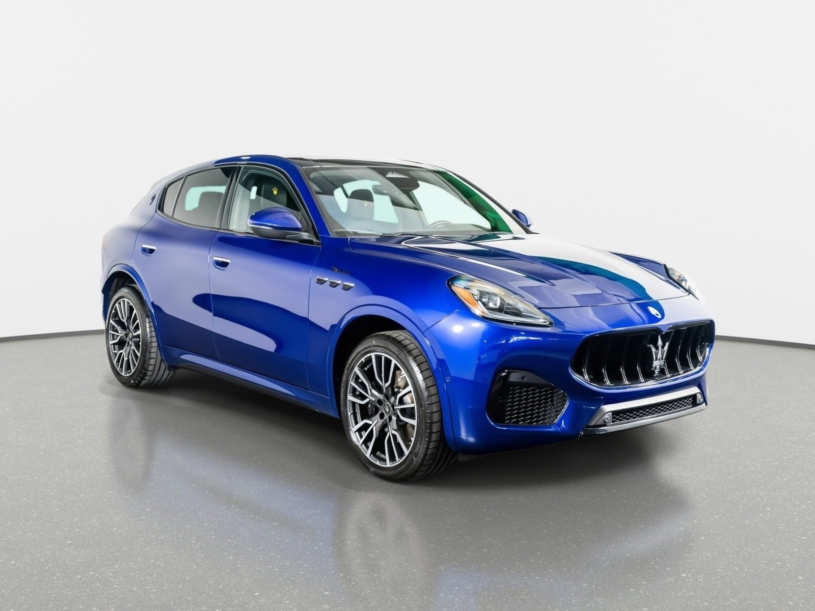 Used 2023 Maserati Grecale Modena image 4