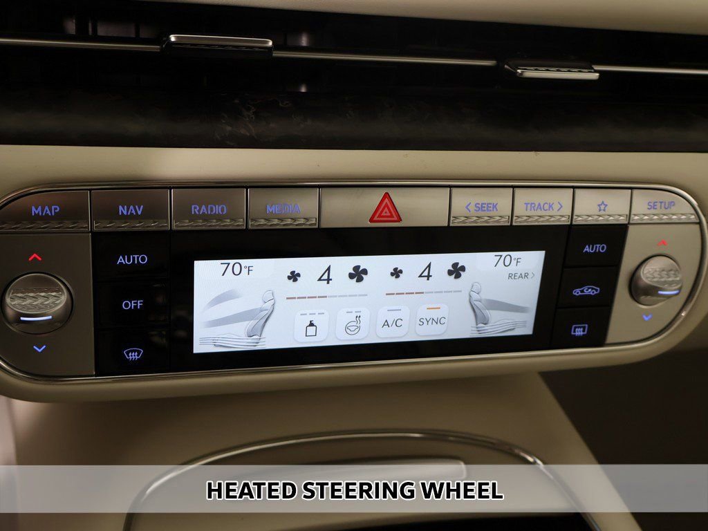 Used 2025 Genesis G90 3.5T image 14