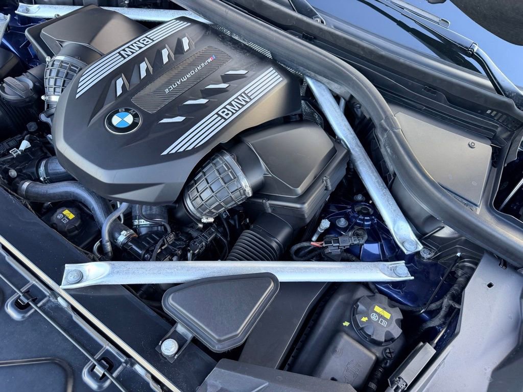 Used 2020 BMW X5 M50i image 37