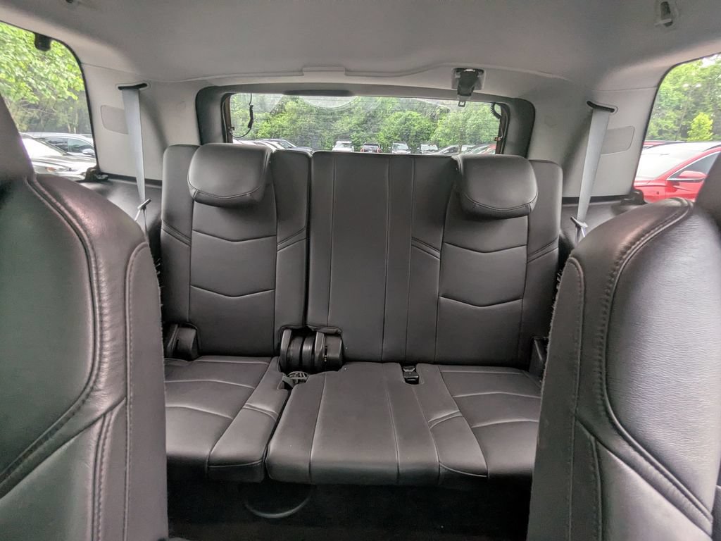 Used 2018 Cadillac Escalade Premium Luxury AWD/4WD image 21