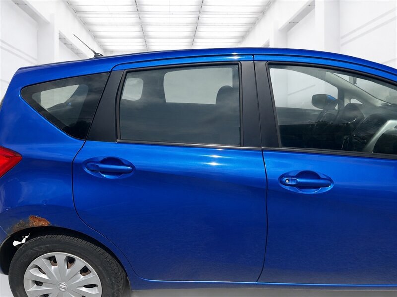 Used 2015 Nissan Versa Note S Plus FWD image 17
