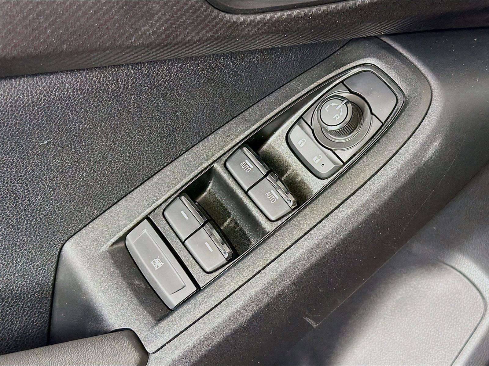 Used 2024 Subaru Crosstrek 2.5i Wilderness w/ Crosstrek Mirror Package AWD/4WD image 19