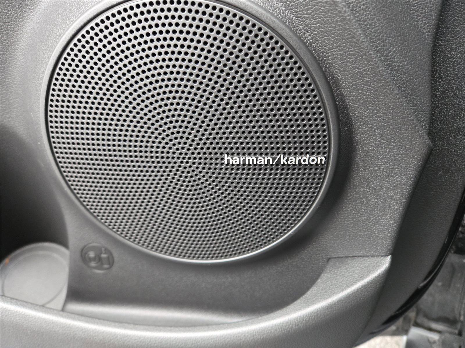 Used 2023 Hyundai Kona Limited image 16