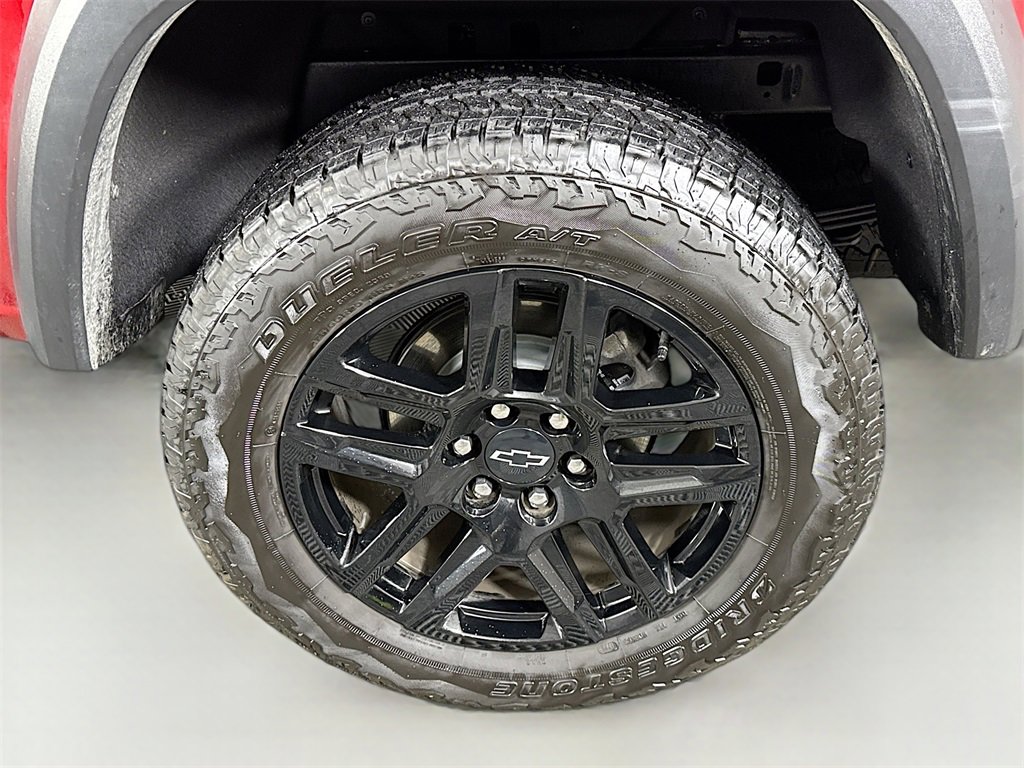 Used 2025 Chevrolet Colorado Trail Boss image 33