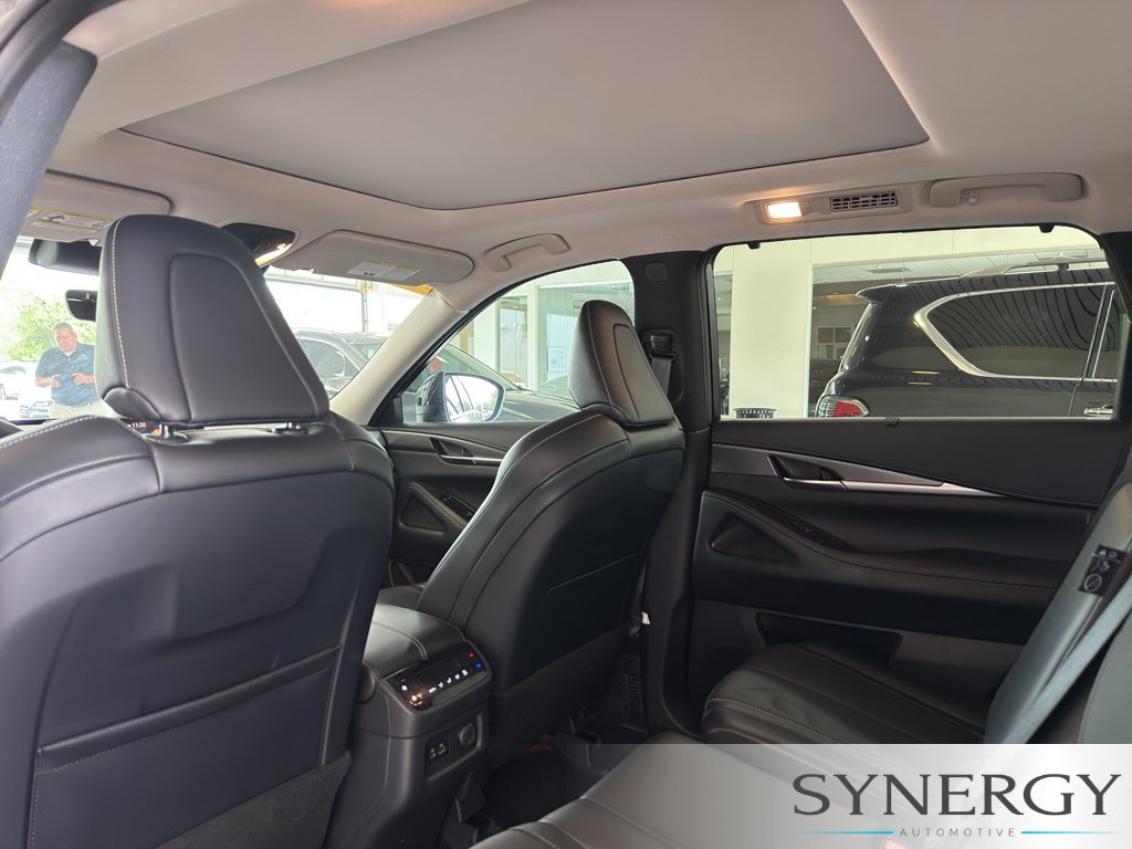 Used 2023 INFINITI QX60 Luxe w/ Cargo Package AWD/4WD image 27