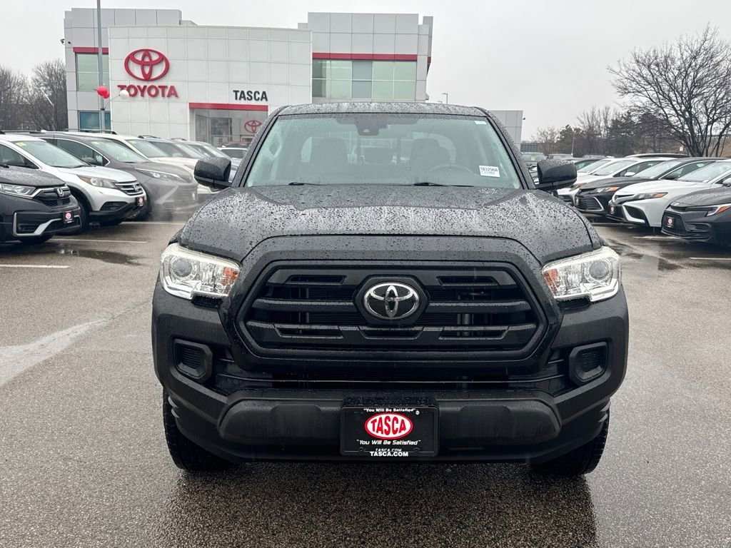Used 2019 Toyota Tacoma SR5 image 2