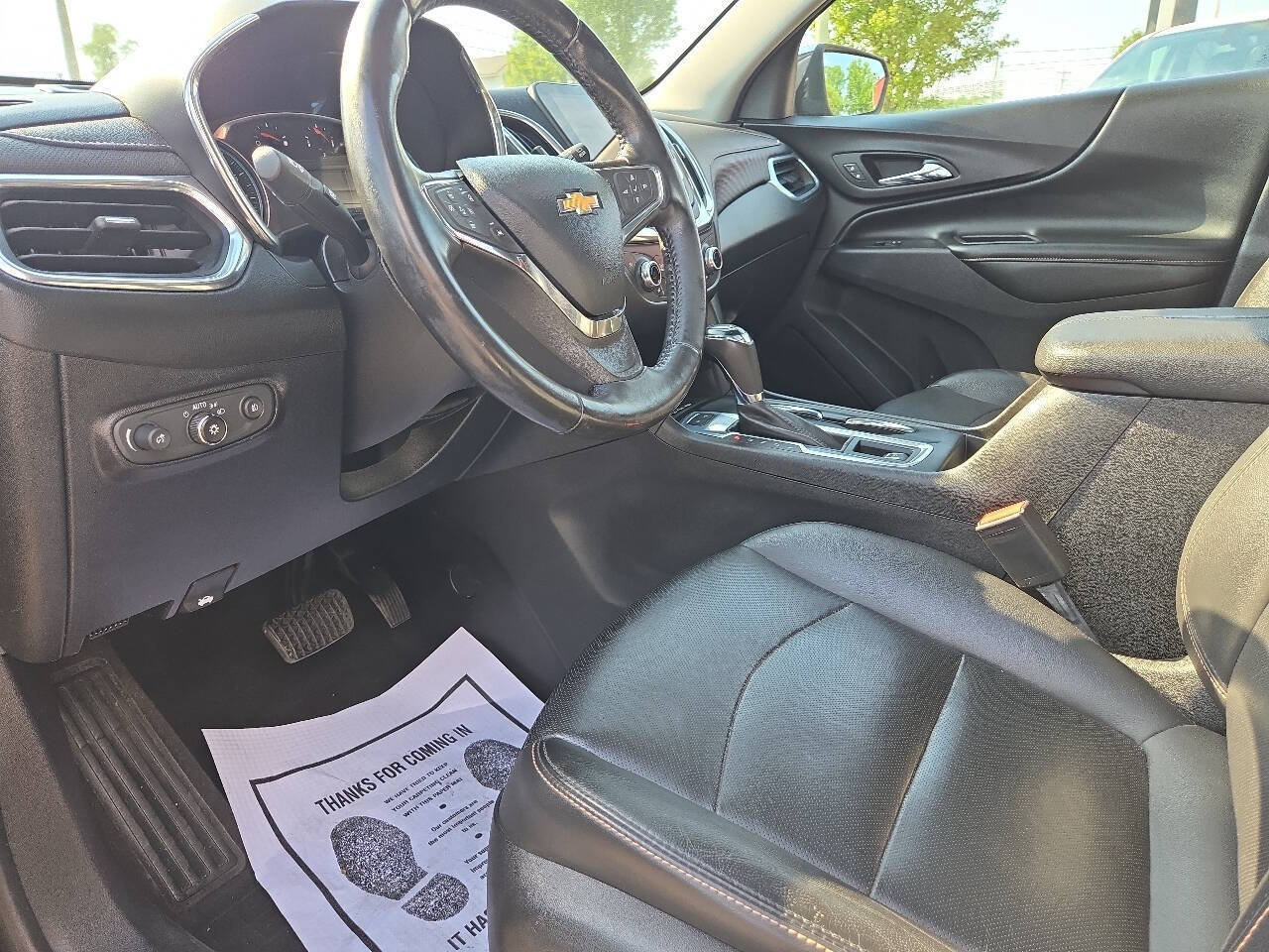 Used 2019 Chevrolet Equinox Premier w/ Premier True North Edition AWD/4WD image 10