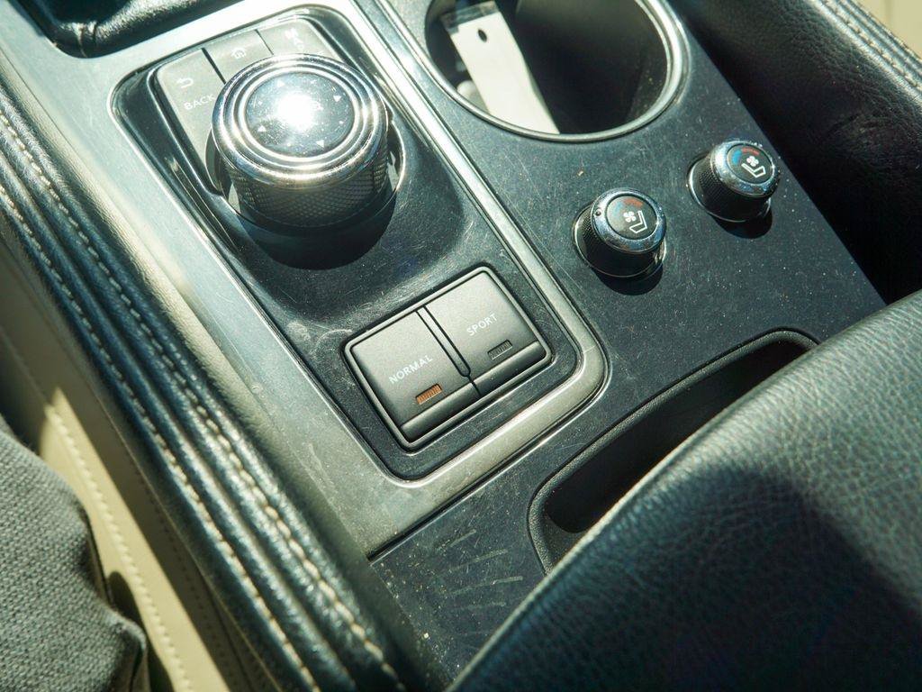 Used 2018 Nissan Maxima Platinum FWD image 29