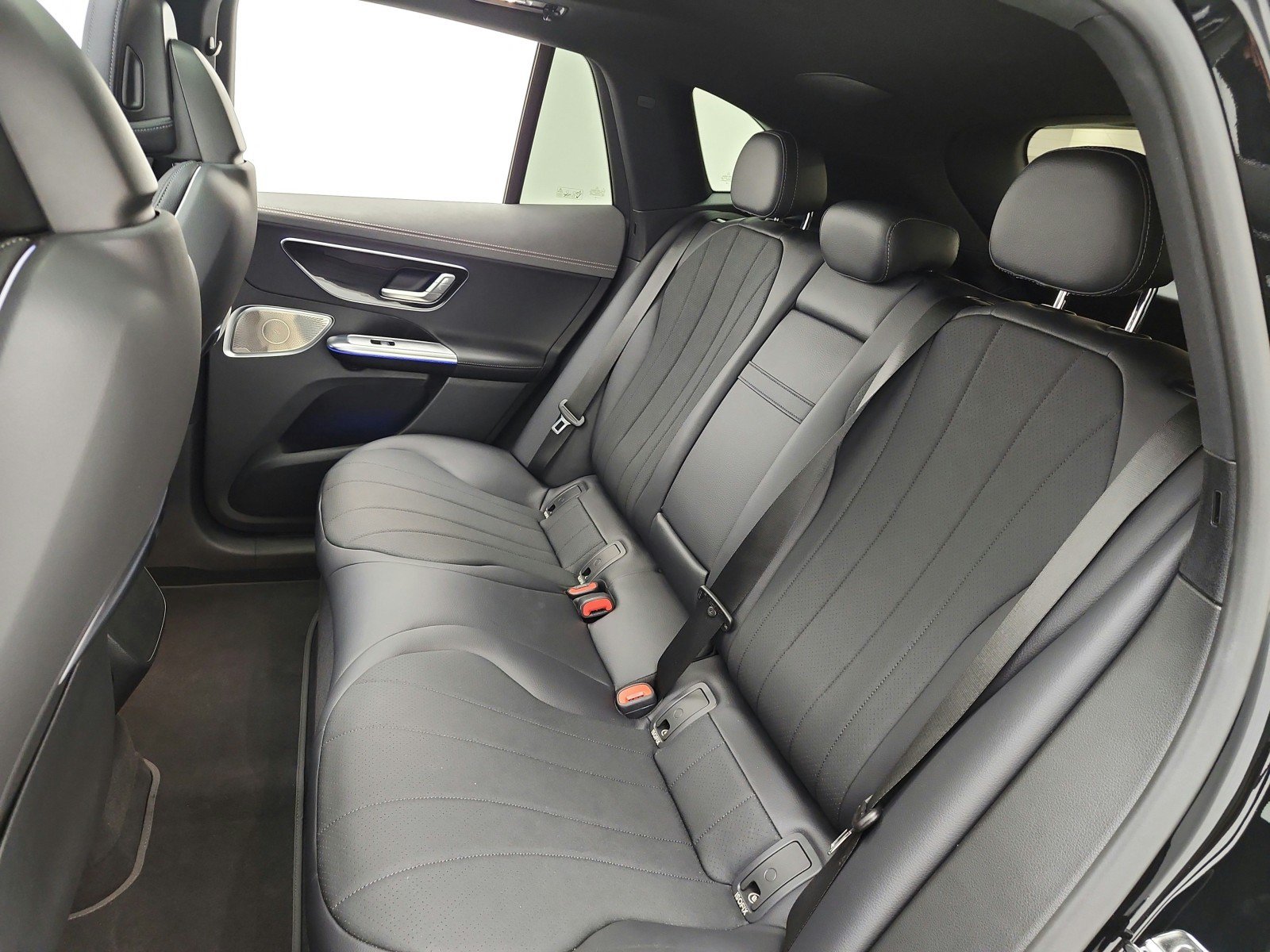 Certified 2026 Mercedes-Benz EQE 320 4MATIC SUV image 16