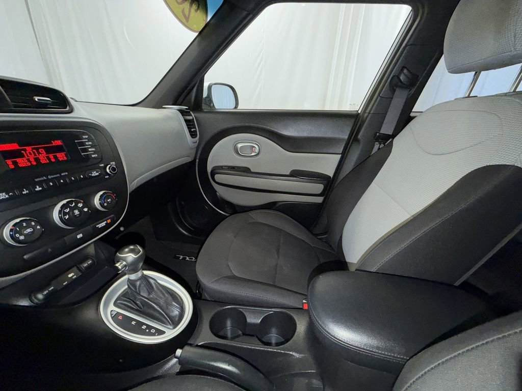 Used 2016 Kia Soul image 21