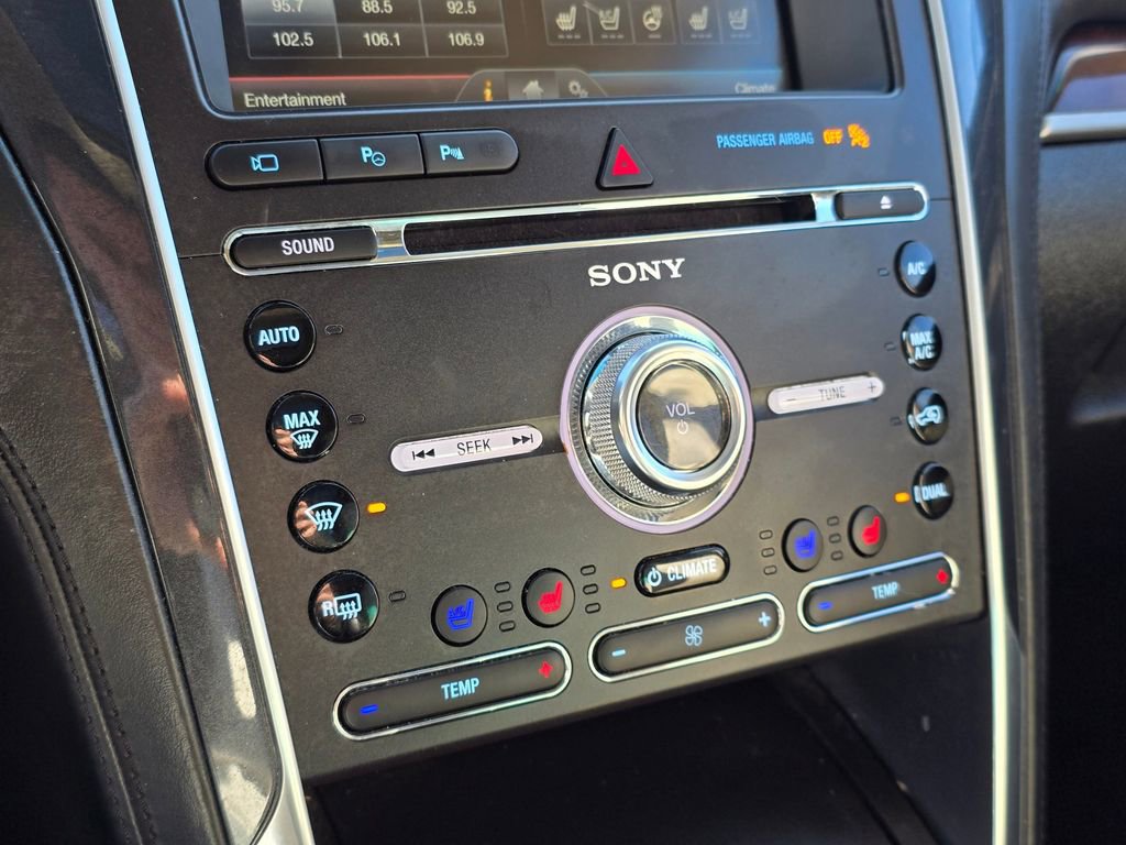 Used 2016 Ford Explorer Platinum image 25