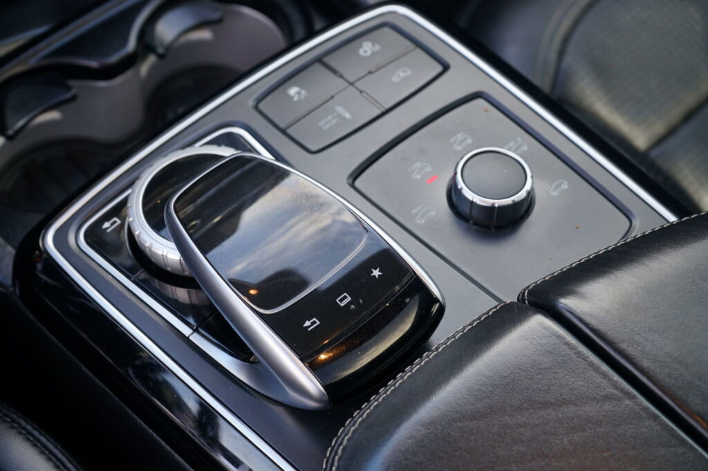 Used 2016 Mercedes-Benz GLE 63 AMG S image 21