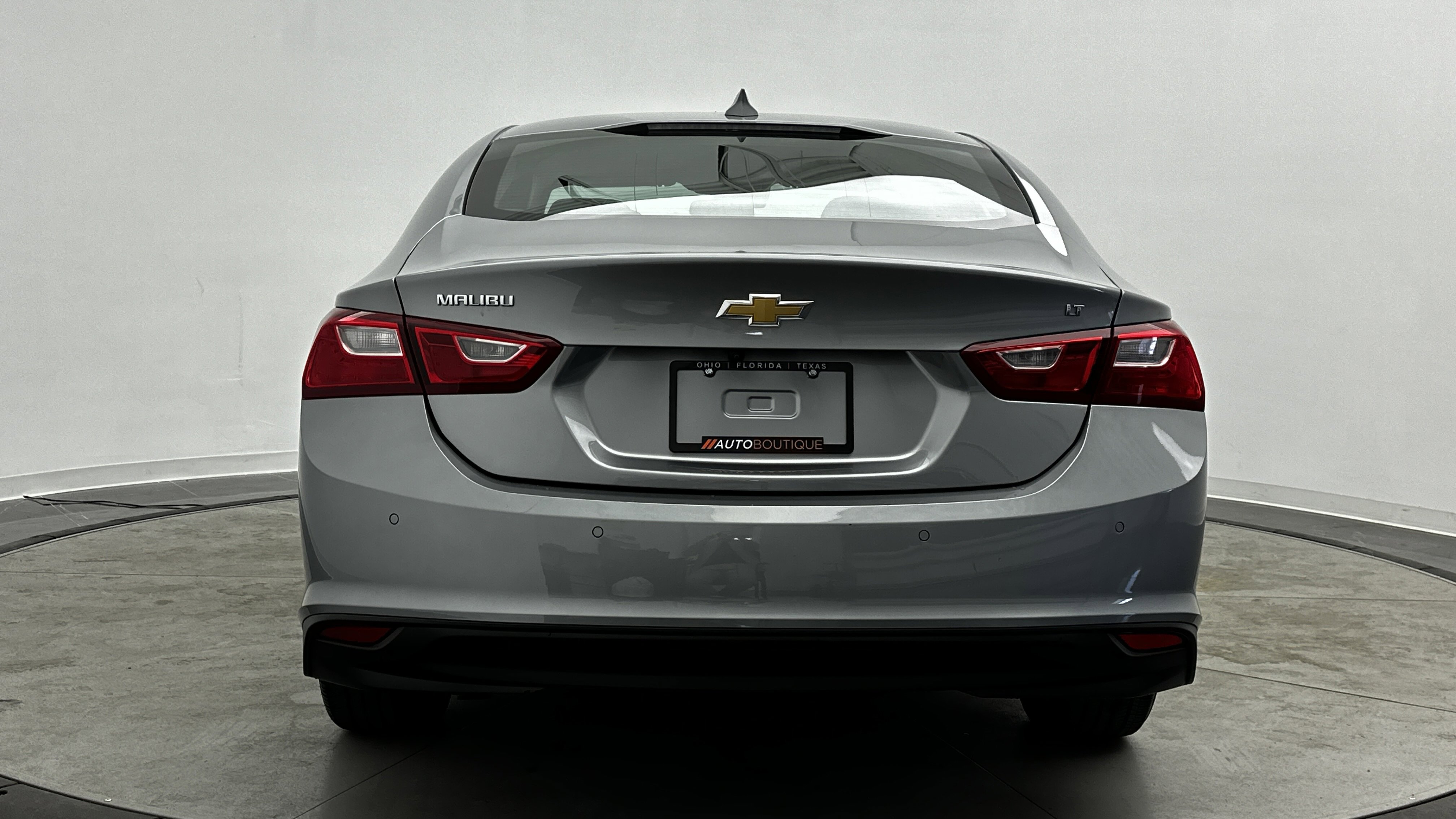 Used 2025 Chevrolet Malibu LT image 6