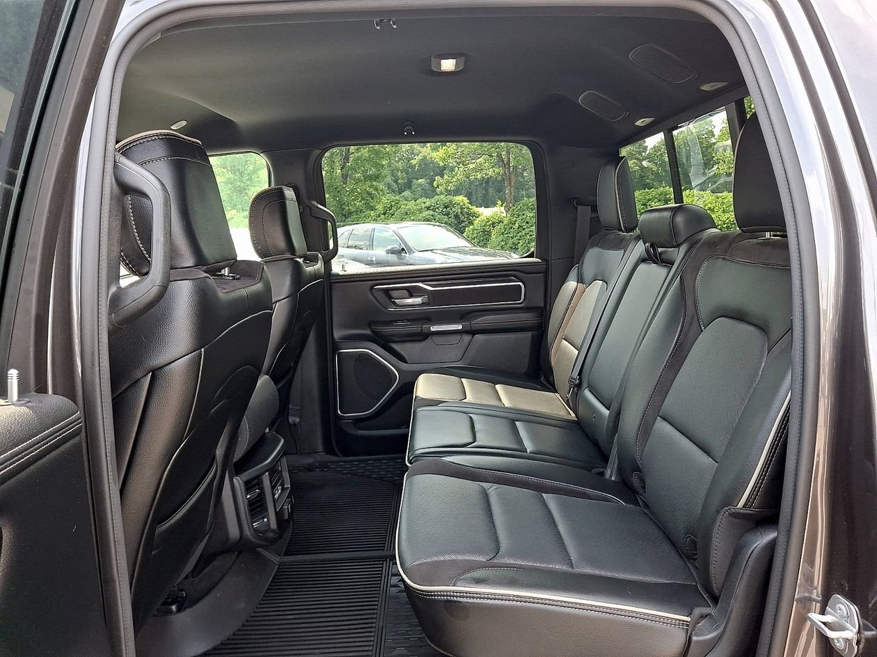 Used 2023 RAM 1500 Laramie AWD/4WD image 8