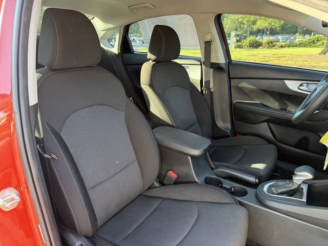 Certified 2024 Kia Forte LXS w/ LXS Technology Package FWD image 30