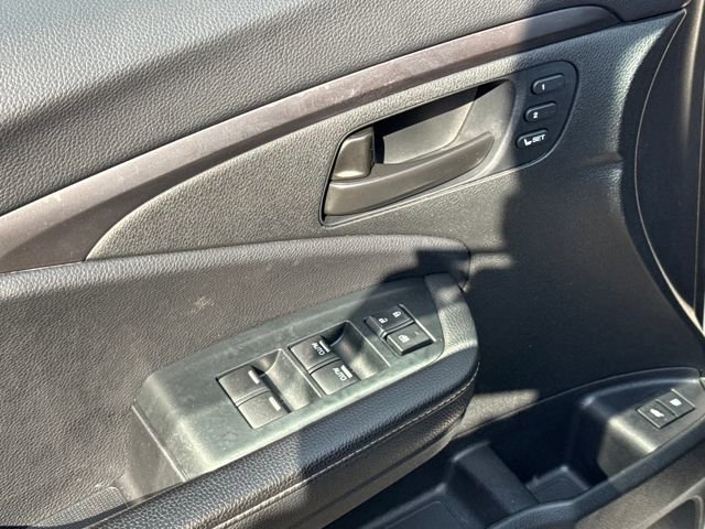 Used 2023 Honda Passport EX-L image 5
