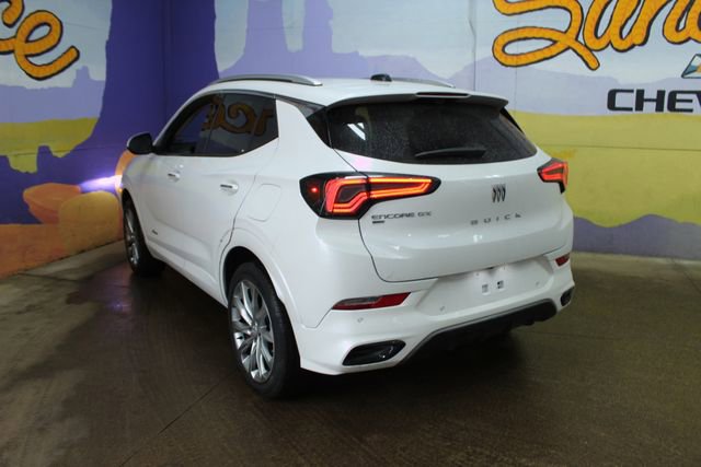 Used 2025 Buick Encore GX Avenir w/ Avenir Technology Package AWD/4WD image 6