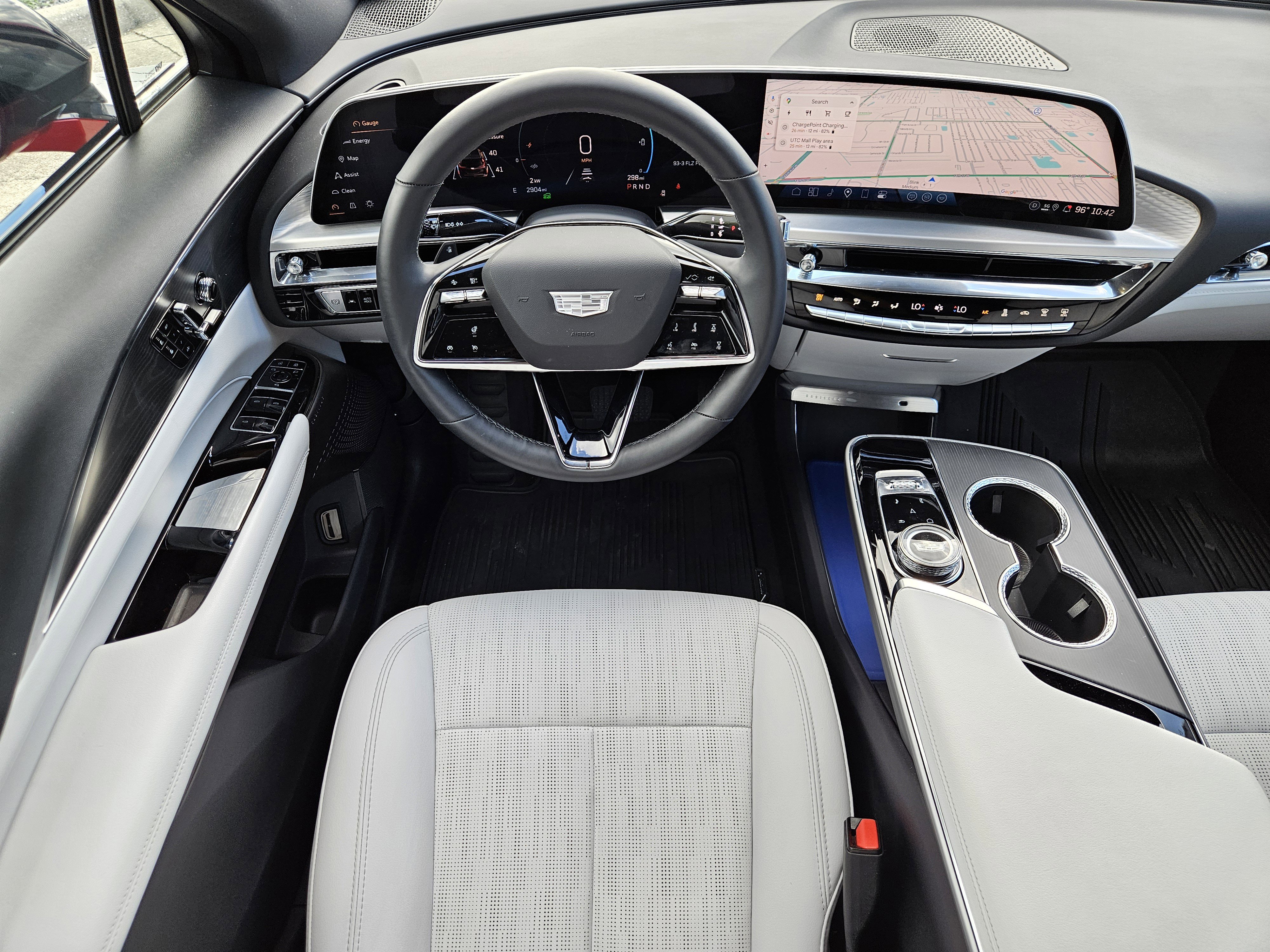 New 2025 Cadillac Lyriq Sport image 16