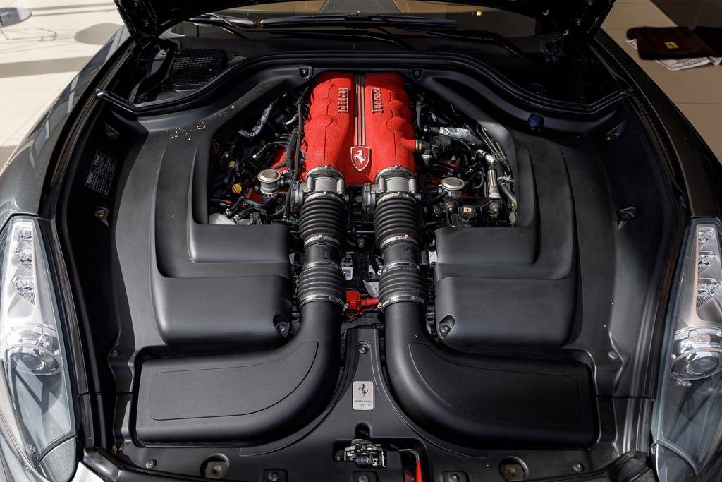 Used 2010 Ferrari California image 43