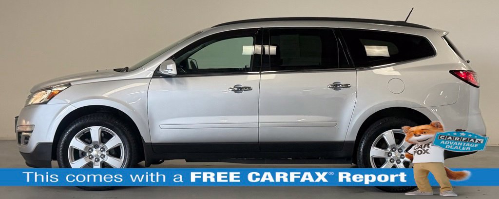 Used 2017 Chevrolet Traverse LT w/ Style and Technology Package AWD/4WD image 2