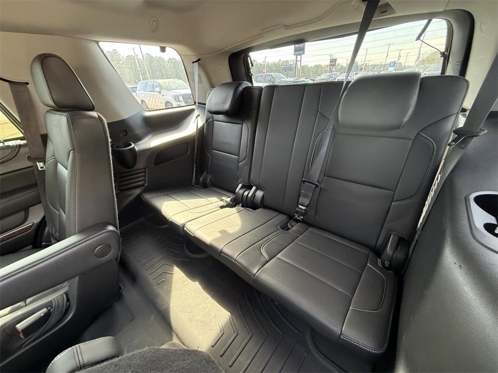 Certified 2017 GMC Yukon SLT w/ Open Road Package image 16