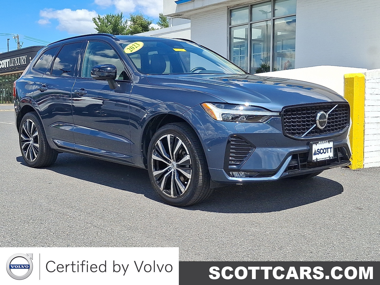 Certified 2023 Volvo XC60 B5 Plus w/ Climate Package AWD/4WD image 1