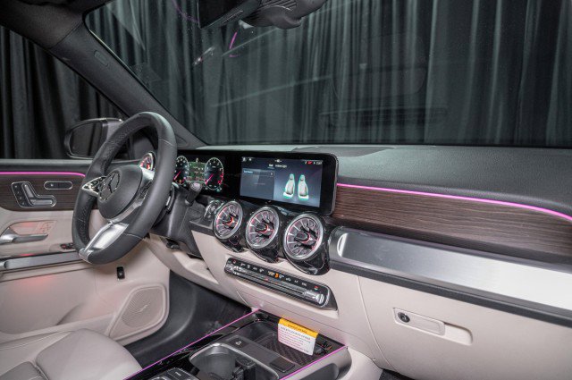 Certified 2025 Mercedes-Benz GLB 250 image 15