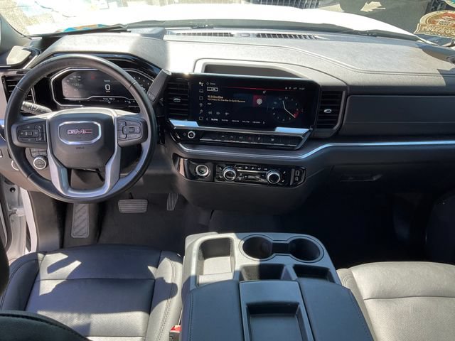 Used 2024 GMC Sierra 1500 SLT RWD image 4